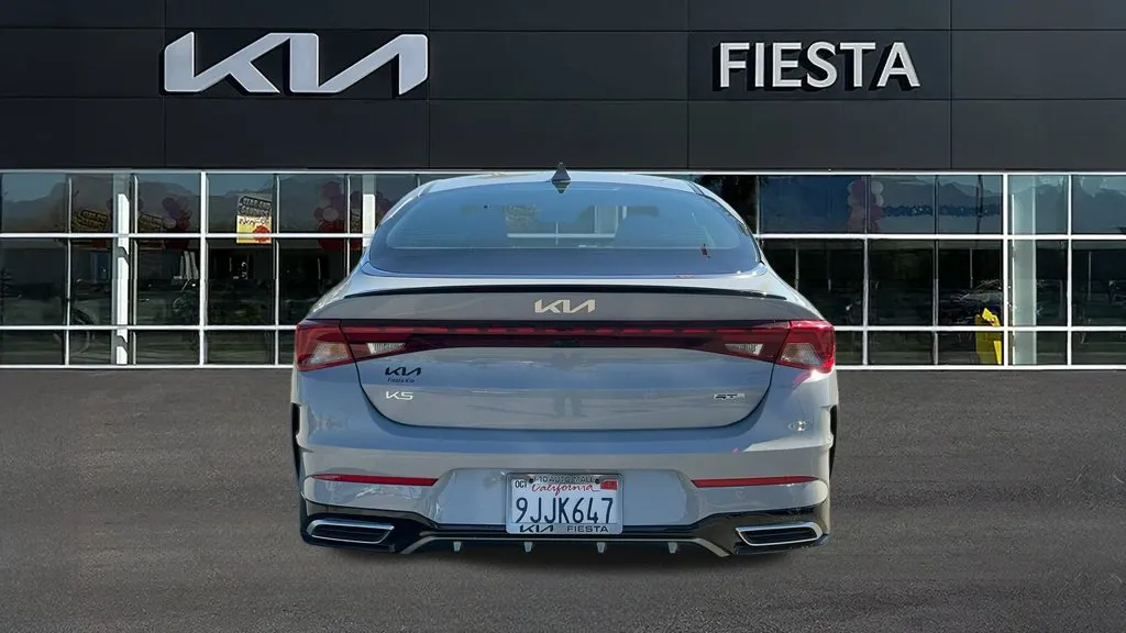 Kia K5 photo 4