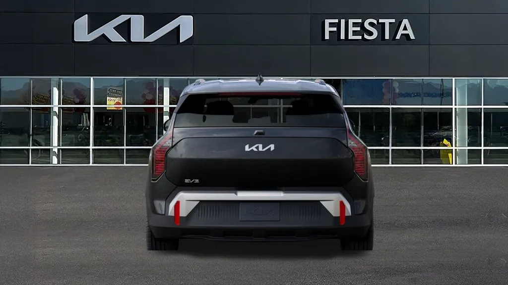 Kia EV3 photo 15