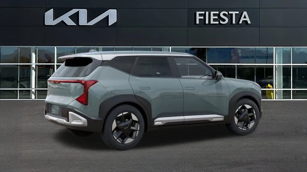 Kia Seltos photo 6
