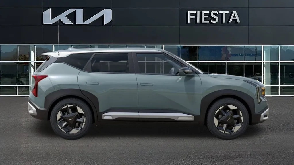 Kia Seltos photo 8