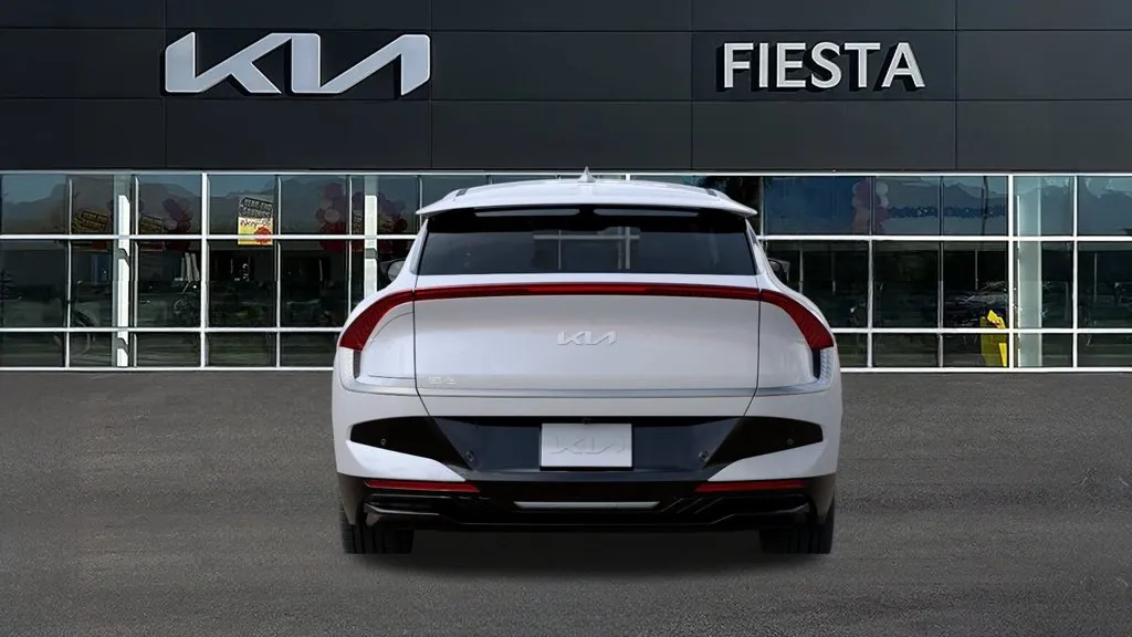 Kia EV6 photo 15