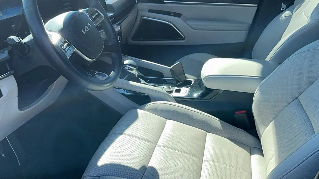 Kia Telluride photo 13