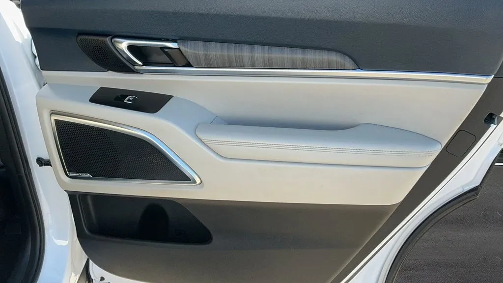 Kia Telluride photo 19