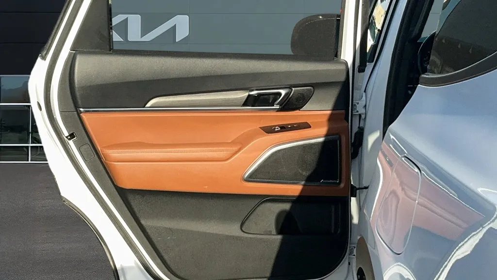 Kia Telluride photo 16