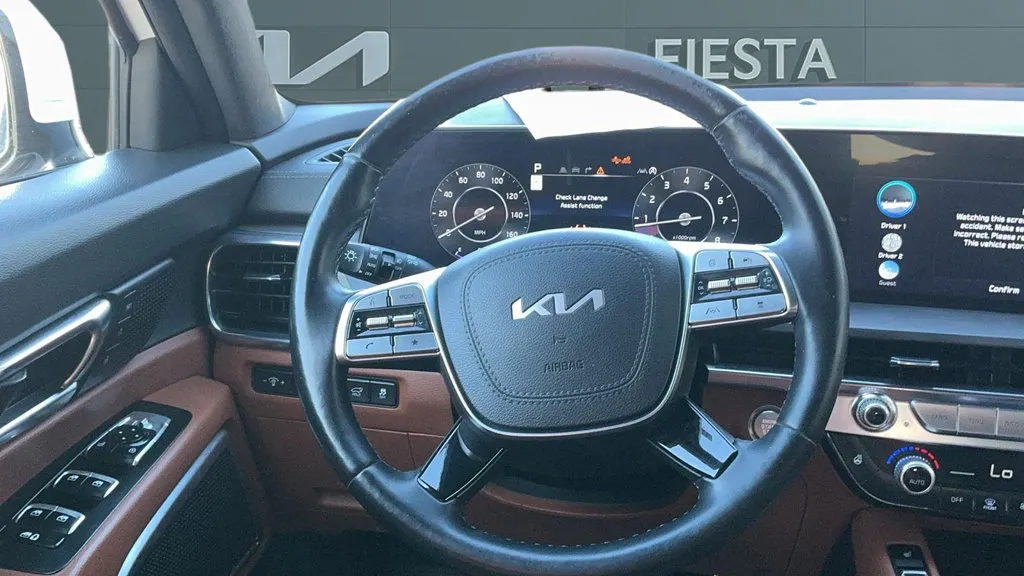 Kia Telluride photo 22