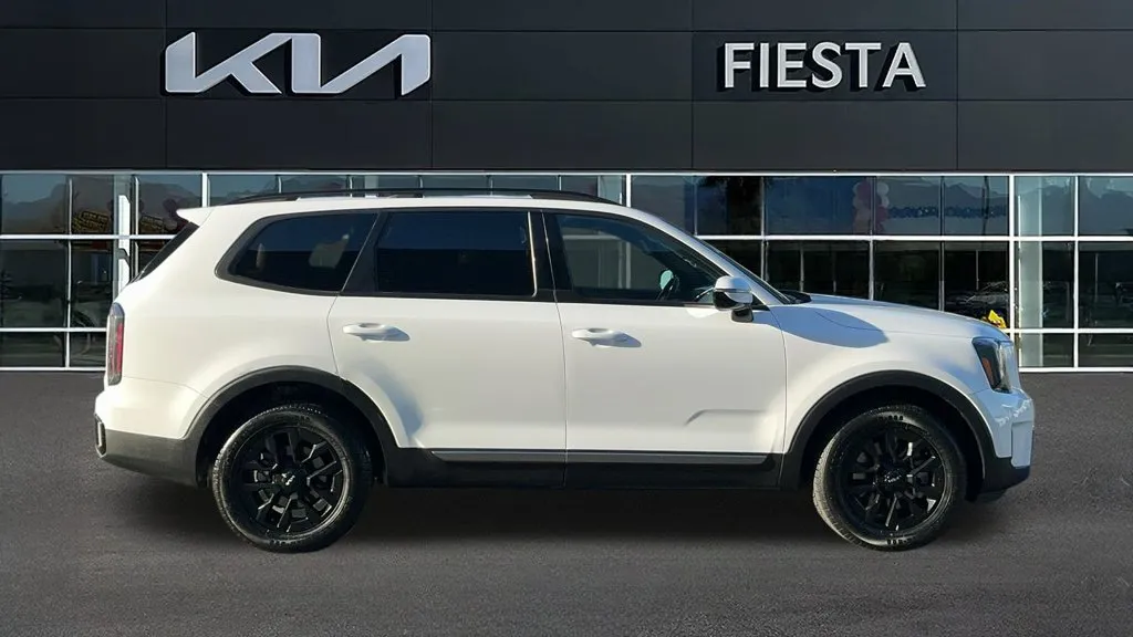 Kia Telluride photo 7