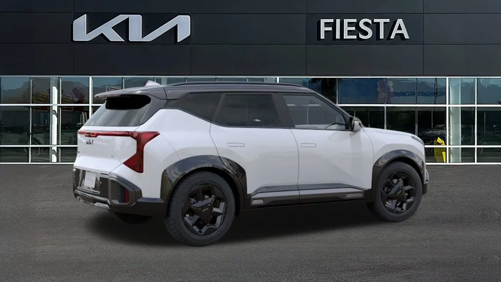 Kia Seltos photo 6