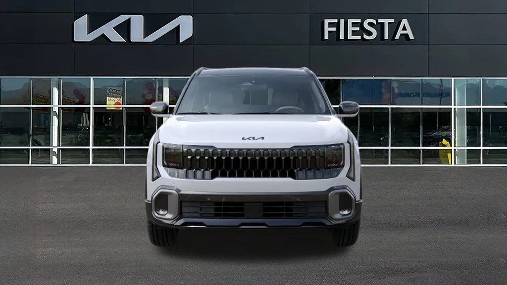 Kia Seltos photo 2