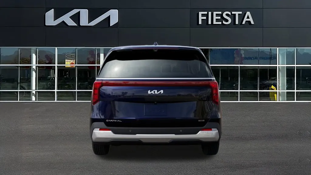 Kia Carnival photo 5
