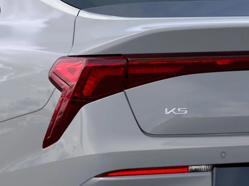 Kia K5 photo 13