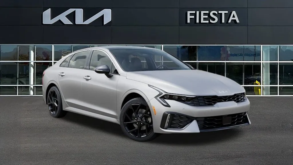 Kia K5 photo 9