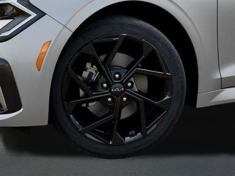 Kia K5 photo 10