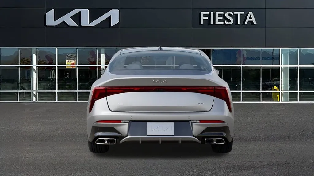 Kia K5 photo 15