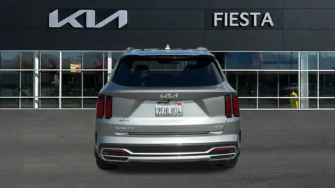 More photos of 2023 Kia Sorento Hybrid SX Prestige at Fiesta Kia, CA