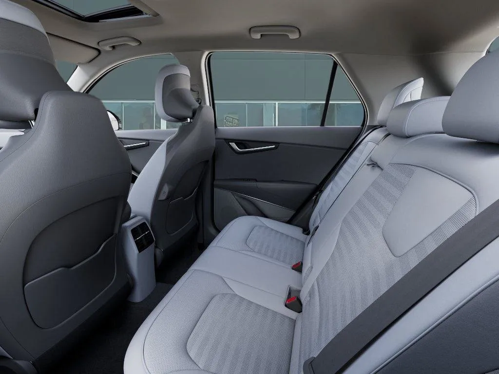 Kia Niro photo 20