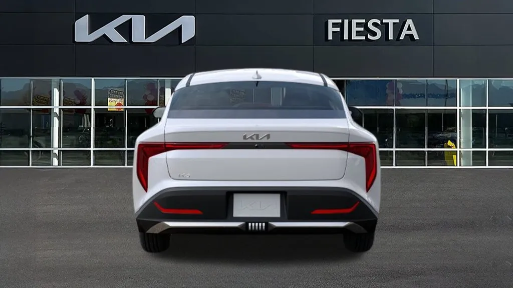 Kia K4 photo 5