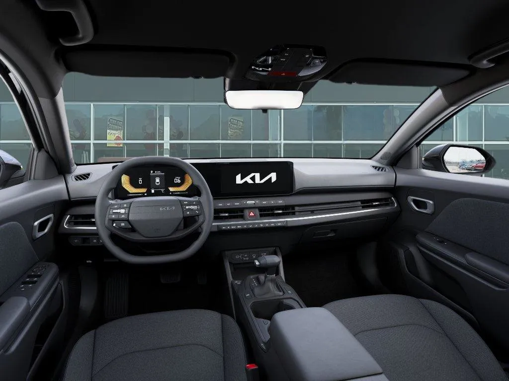 Kia K4 photo 16