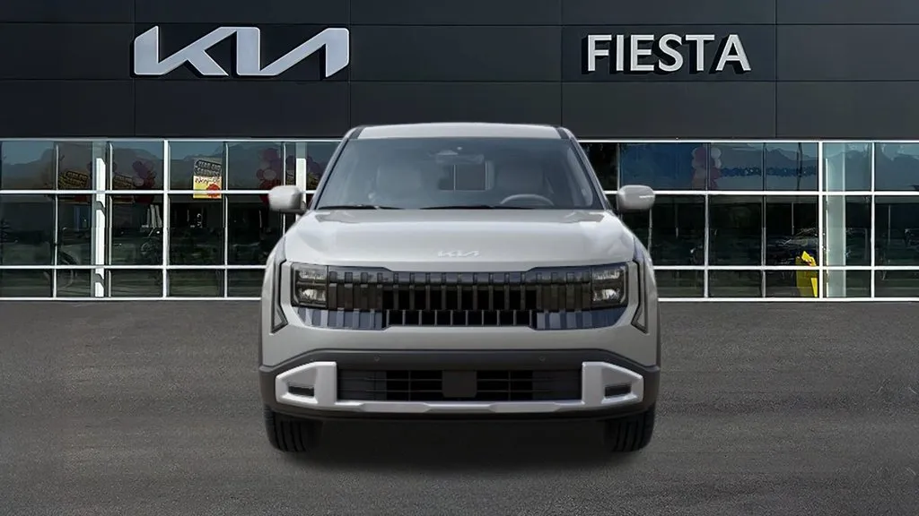 Kia Seltos photo 2