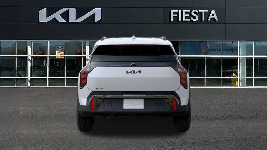 Kia EV3 photo 5