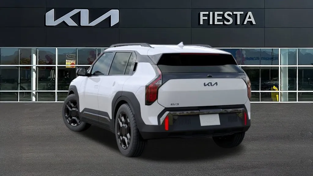 Kia EV3 photo 4
