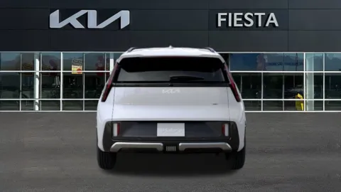 More photos of 2027 Kia Niro SX at Fiesta Kia, CA