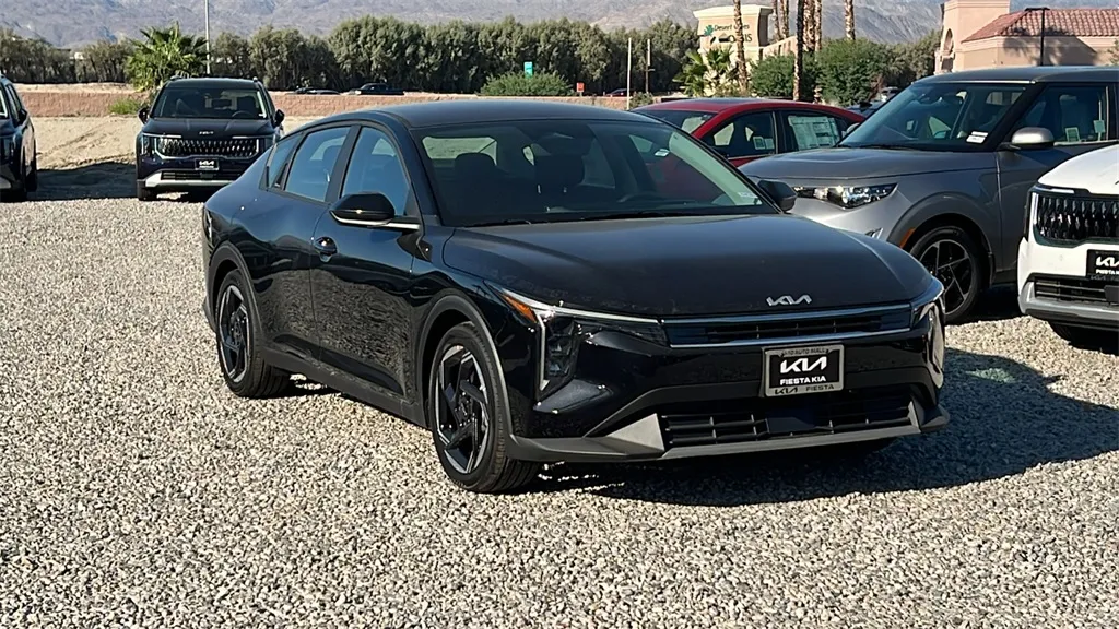 2025 Kia K4 EX for sale in Indio, CA