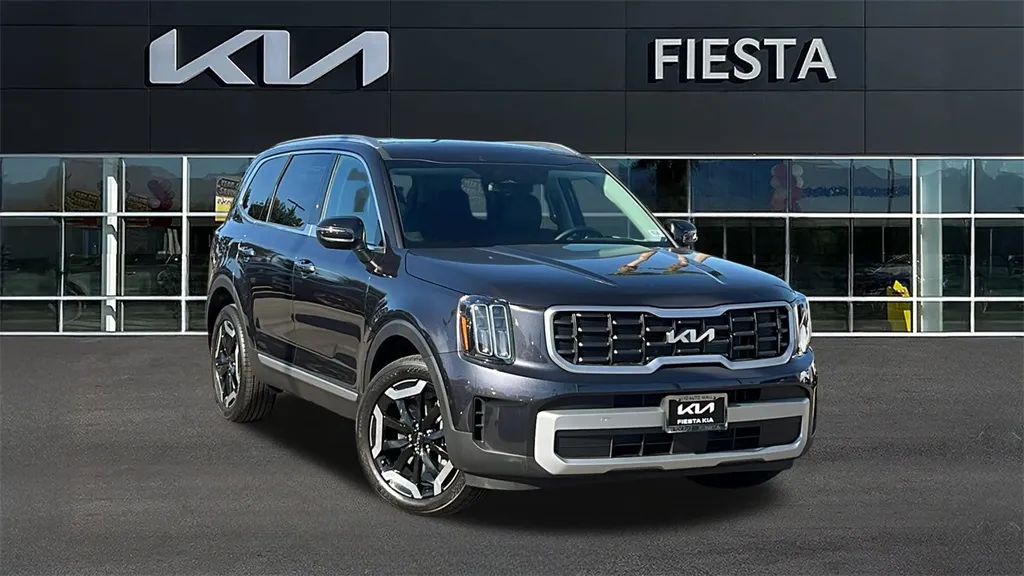 Gray 2025 Kia Telluride S for sale in Indio, CA
