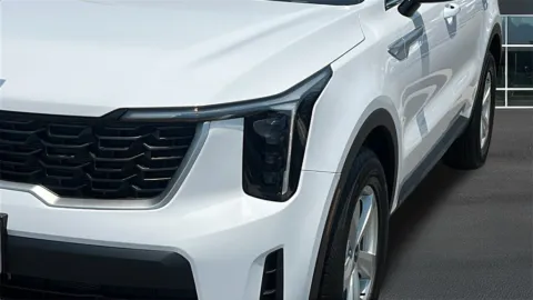 Another view of 2025 Kia Sorento LX for sale in Indio, CA at Fiesta Kia