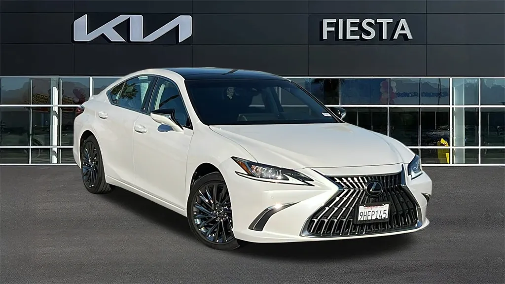 White 2024 Lexus ES 350 Luxury for sale in Indio, CA