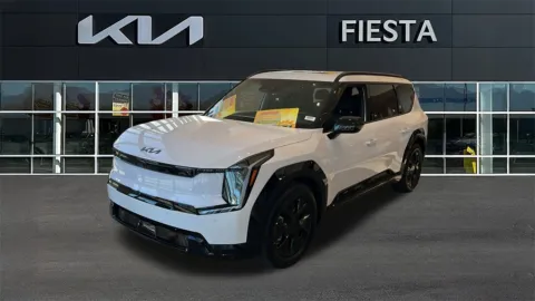 White 2026 Kia EV9 Land for sale in Indio, CA