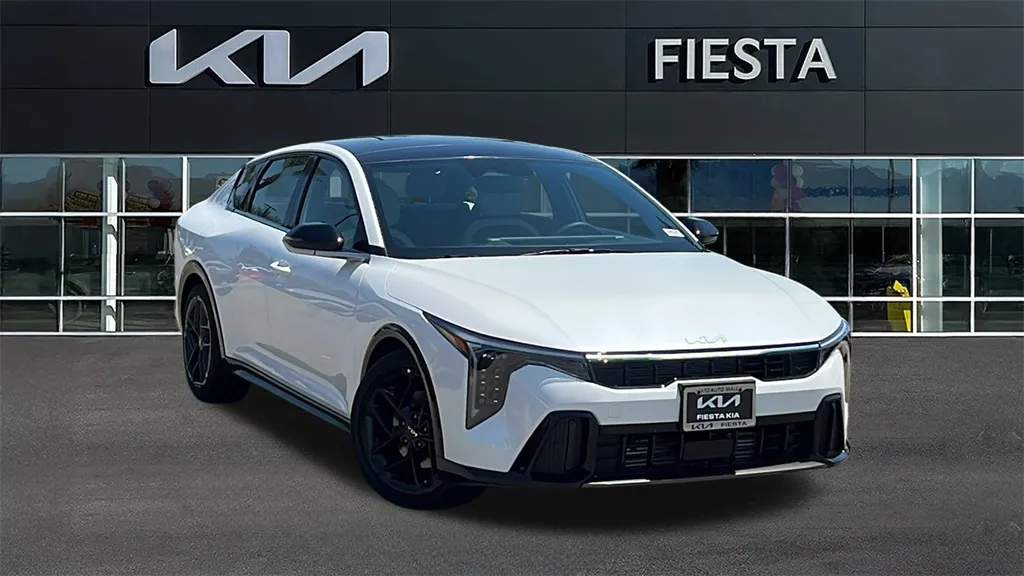 White 2025 Kia K4 GT-Line Turbo for sale in Indio, CA