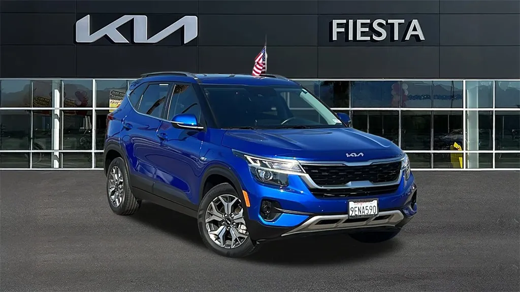 Blue 2023 Kia Seltos EX for sale in Indio, CA