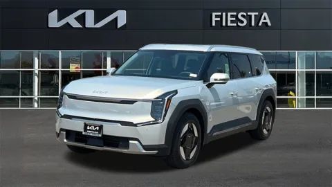 Photos of 2026 Kia EV9 Wind for sale in Indio, CA at Fiesta Kia