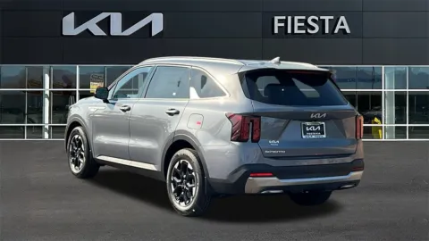 More photos of 2025 Kia Sorento S at Fiesta Kia, CA