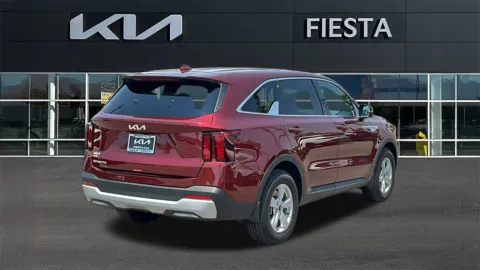 More photos of 2025 Kia Sorento LX at Fiesta Kia, CA