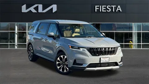 Silver 2024 Kia Carnival EX for sale in Indio, CA