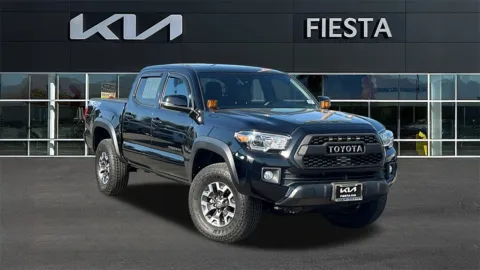 Black 2019 Toyota Tacoma Limited for sale in Indio, CA