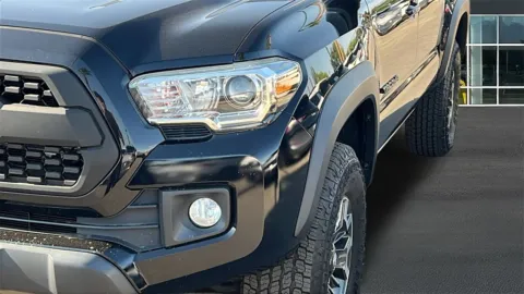 More photos of 2019 Toyota Tacoma Limited at Fiesta Kia, CA