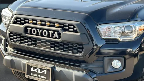 More photos of 2019 Toyota Tacoma Limited at Fiesta Kia, CA