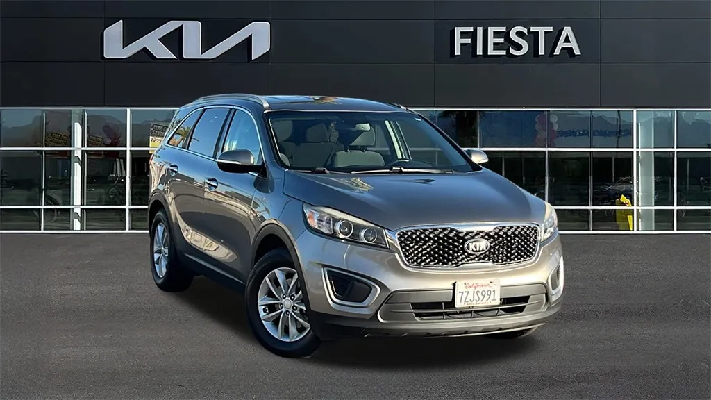 2018 Kia Sorento LX for sale in Indio, CA