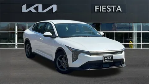 White 2025 Kia K4 LXS for sale in Indio, CA