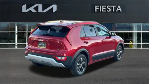 More photos of 2025 Kia Niro EX at Fiesta Kia, CA