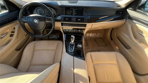 More photos of 2011 BMW 5 Series 528i at Fiesta Kia, CA