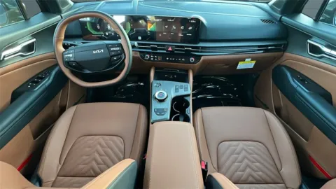 More photos of 2026 Kia Sportage Hybrid EX at Fiesta Kia, CA