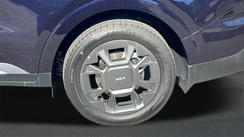 More photos of 2026 Kia Carnival Hybrid EX at Fiesta Kia, CA