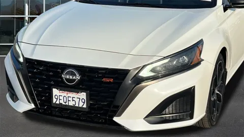 Another view of 2023 Nissan Altima 2.5 SR for sale in Indio, CA at Fiesta Kia
