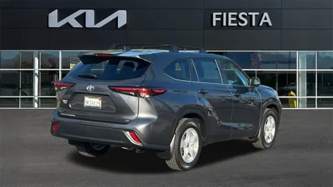 More photos of 2024 Toyota Highlander LE at Fiesta Kia, CA