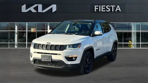 Photos of 2020 Jeep Compass Altitude for sale in Indio, CA at Fiesta Kia