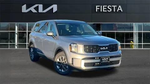Silver 2025 Kia Telluride LX for sale in Indio, CA