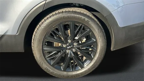 More photos of 2022 Kia Telluride SX at Fiesta Kia, CA